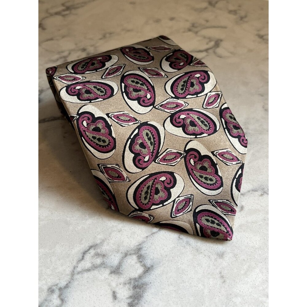 Oscar De La Renta Couture Silk Tie Made In USA Paisley Brown‎ Red Black Green